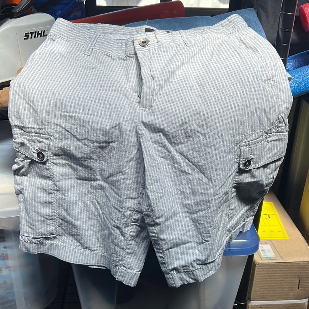 Calvin Klein men shorts size 30